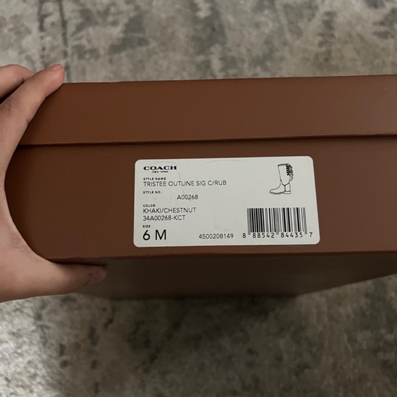 Coach rain boots in chestnut/ khaki color size 6M - Picture 7 of 8